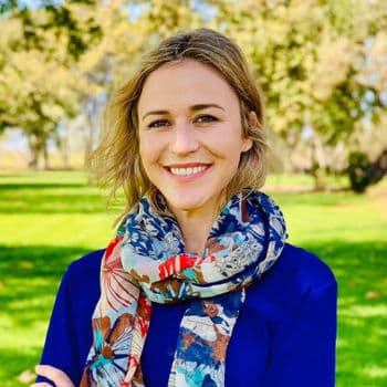 Photo of Alicia Santiago