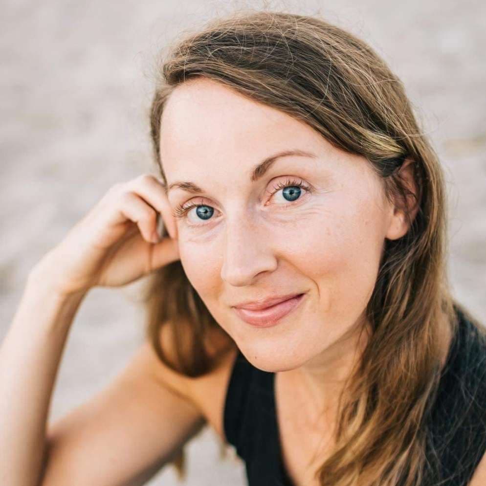 Photo of Amanda Ward