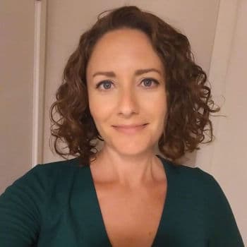 Photo of Angela Amirault