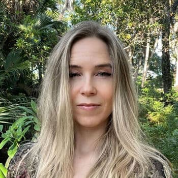 Photo of Angela Blesener