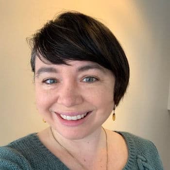 Photo of Anna Charbonneau