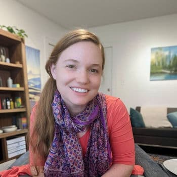 Photo of Anna Hope