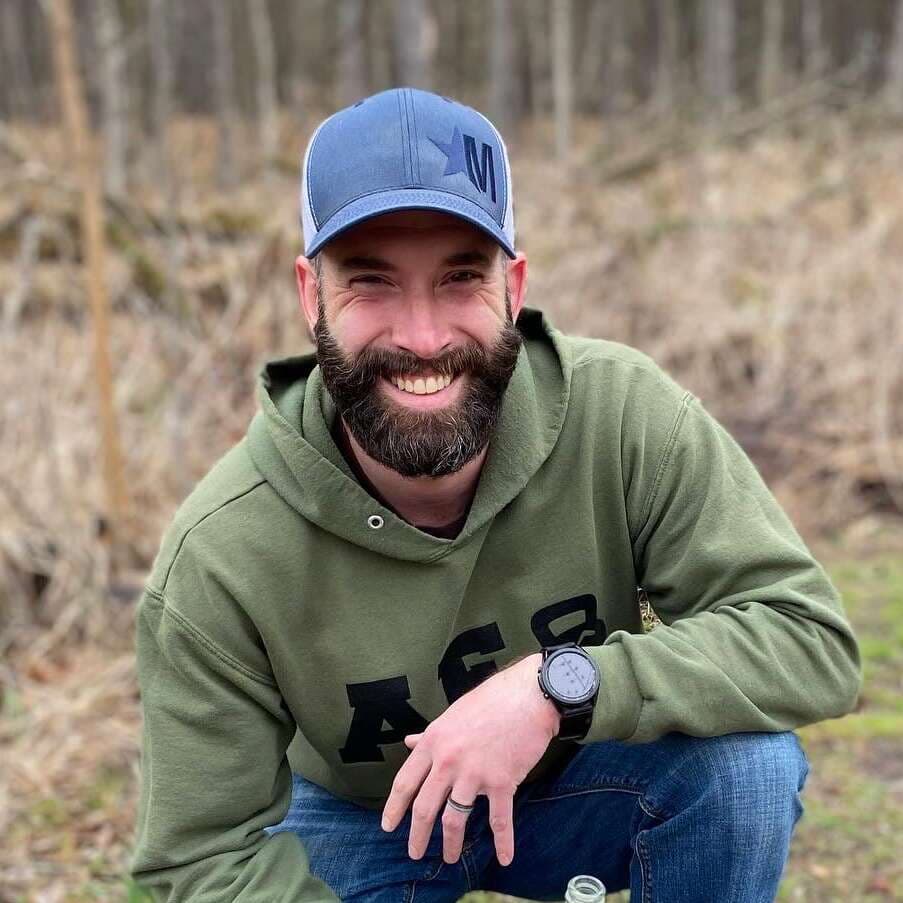 Photo of Brett Thomas