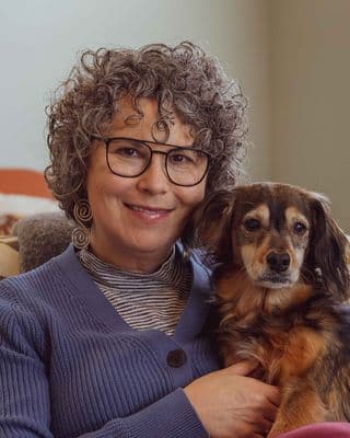 Photo of Caron J Leader