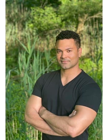 Photo of Cesar Correa