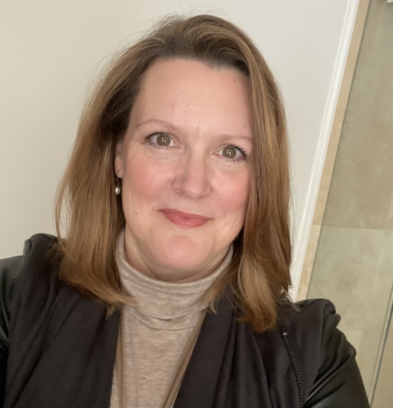 Photo of Dannette Kallay