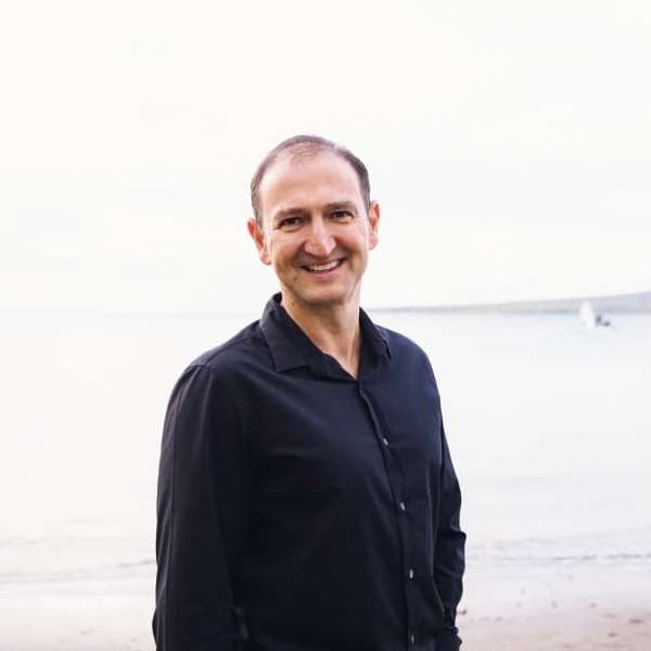 Photo of Darren Cash