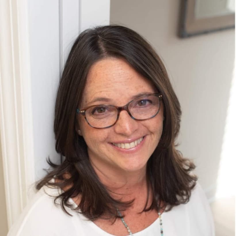 Photo of Dr. Michelle Iona, Dacm, L.ac.