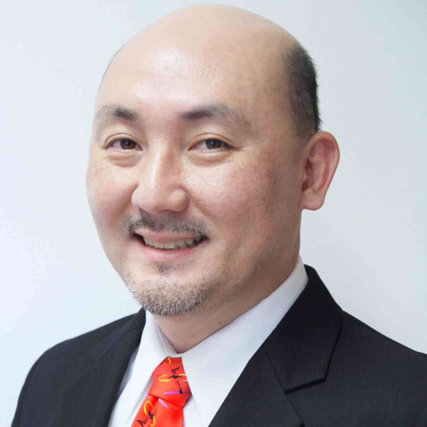 Photo of Dr. Ricardo Fujikawa
