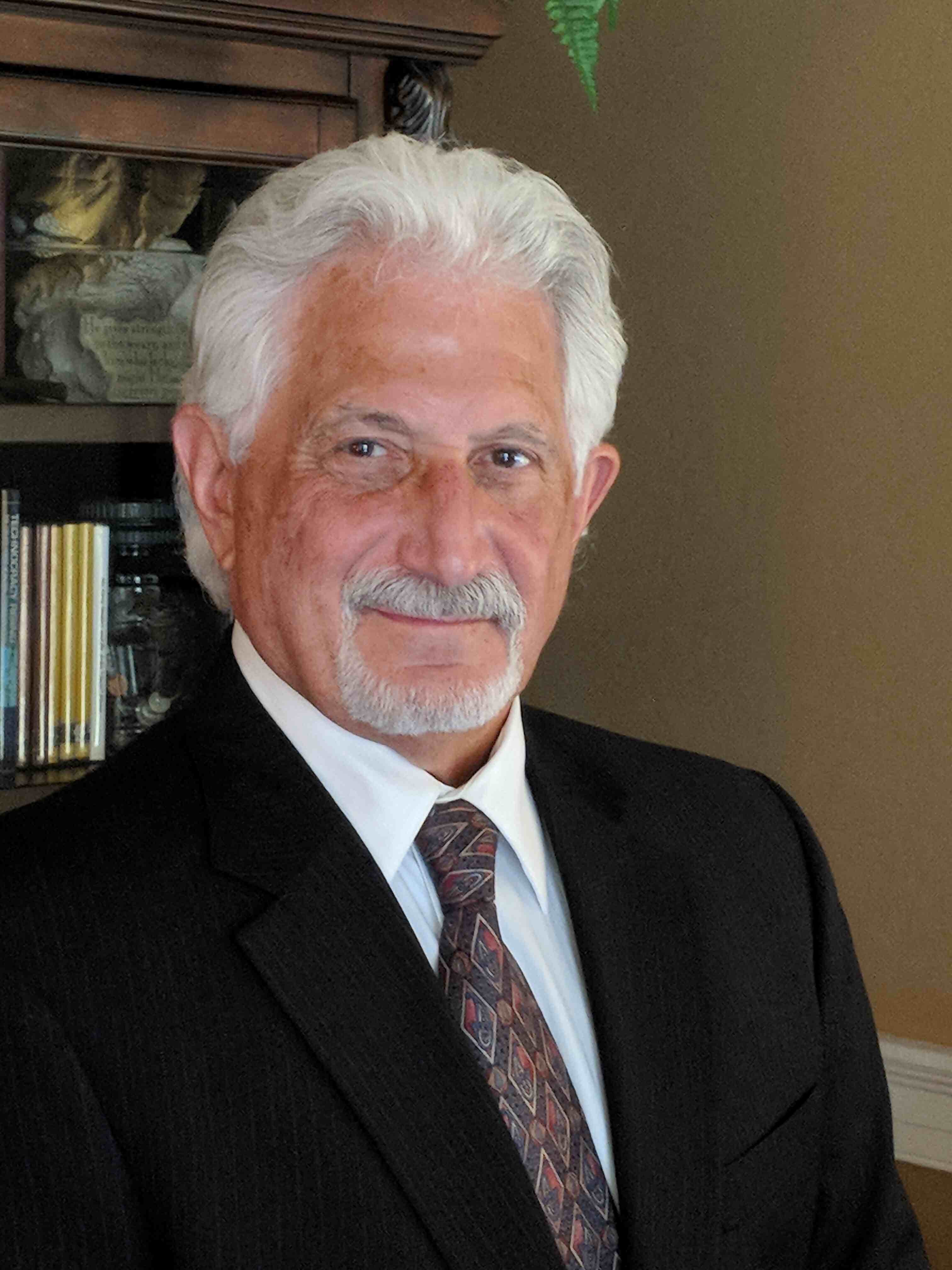 Photo of Dr. Ron Wilson