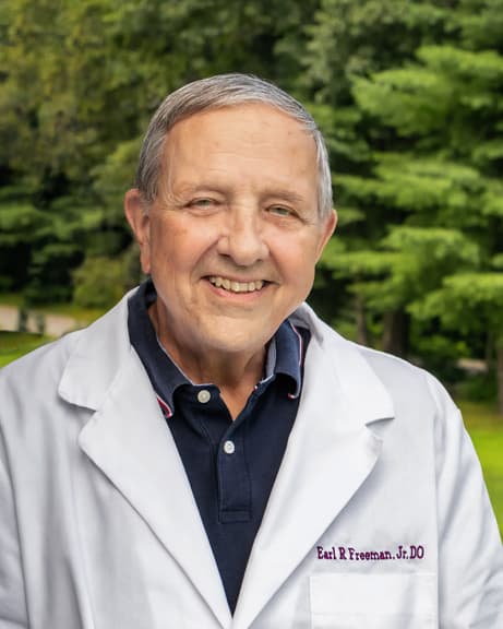 Photo of Earl R. Freeman, Do