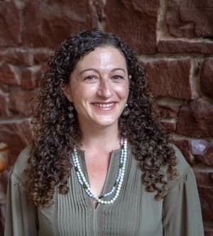 Photo of Elisabeth Keary