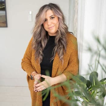 Photo of Gail Neves
