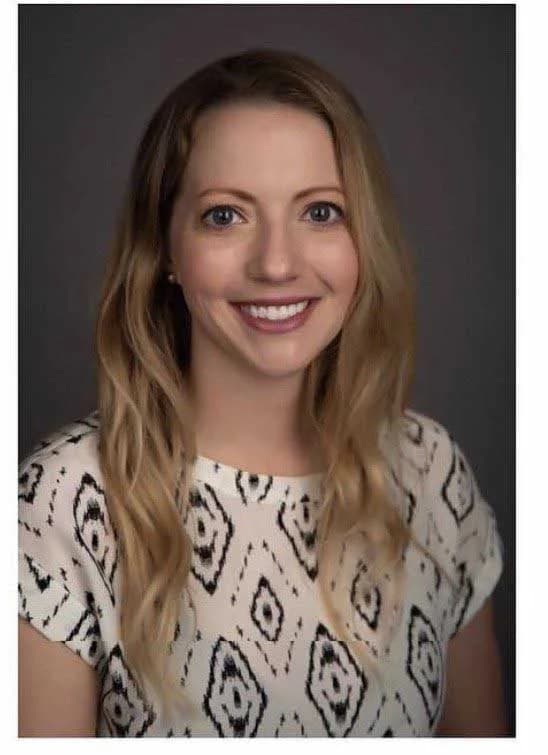 Photo of Holly Thompson