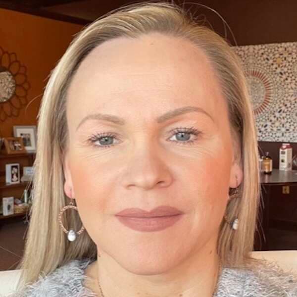 Photo of Jen Robinson