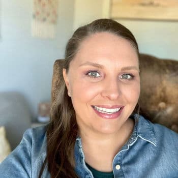 Photo of Jessica Barber