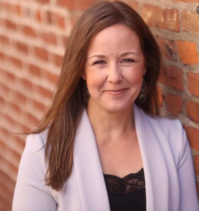 Photo of Julia M. Helstrom, Do