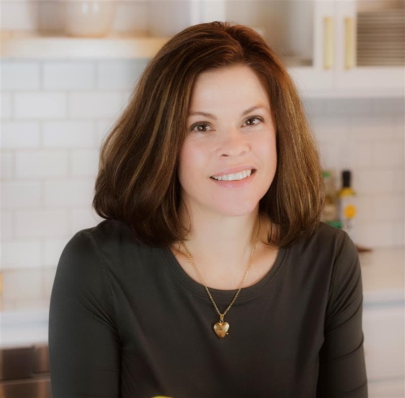 Photo of Kari Downer