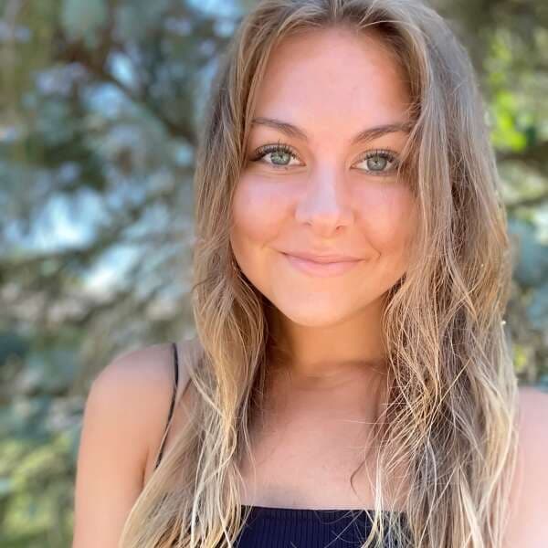 Photo of Kelsey Deboer