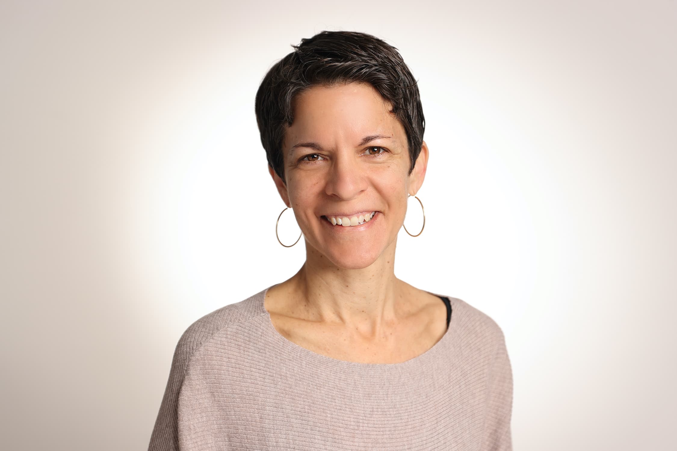 Photo of Kristen Lambertin