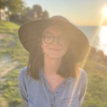 Photo of Laura Geller