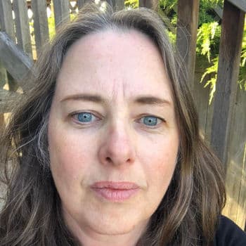 Photo of Laura Stone