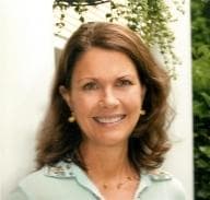 Photo of Laura Van Riper