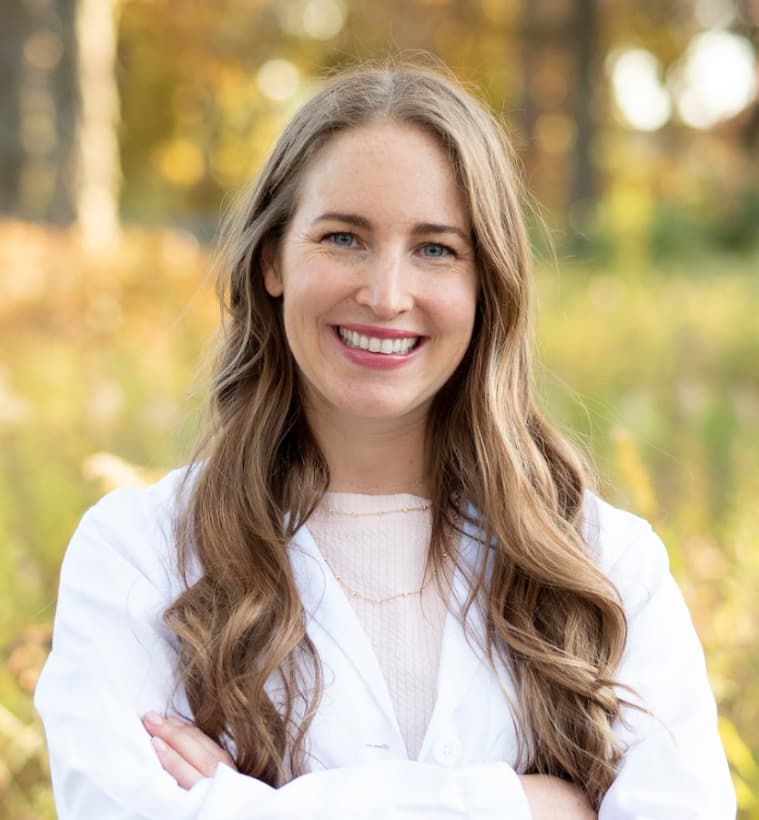 Photo of Lauren M. Towle, Md
