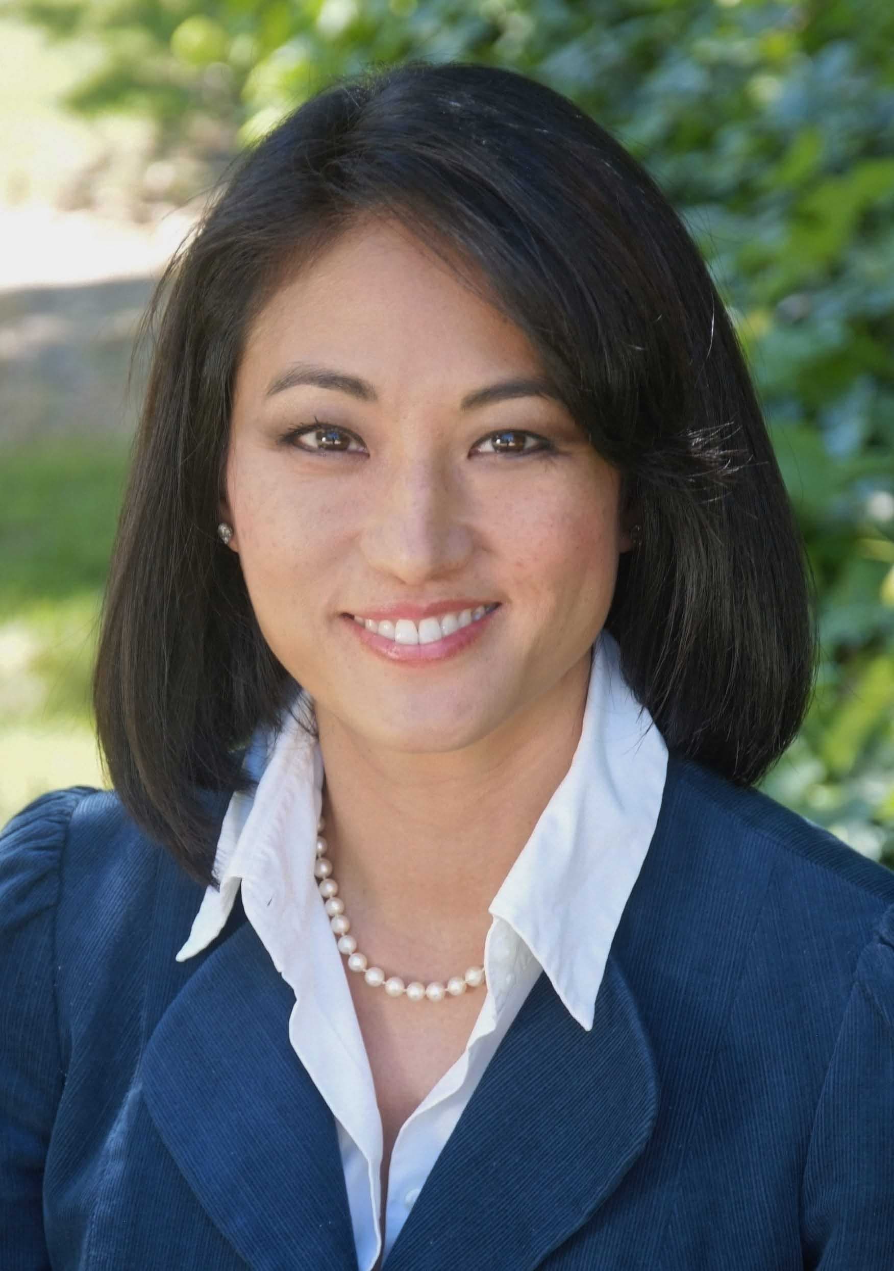 Photo of Linda Y. Makuta
