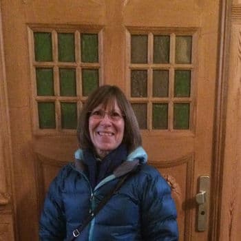 Photo of Lisa Ladue