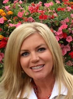 Photo of Lynda Bess