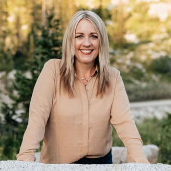 Photo of Mandi Stevenson