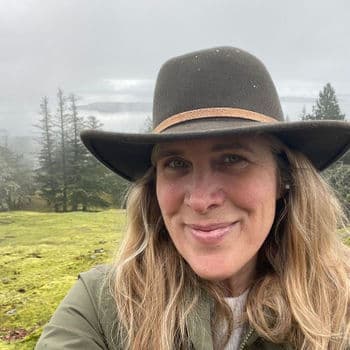 Photo of Nadine Shelly