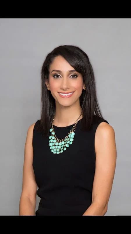 Photo of Niloufar Sutherland