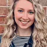 Photo of Rebecca Lewis