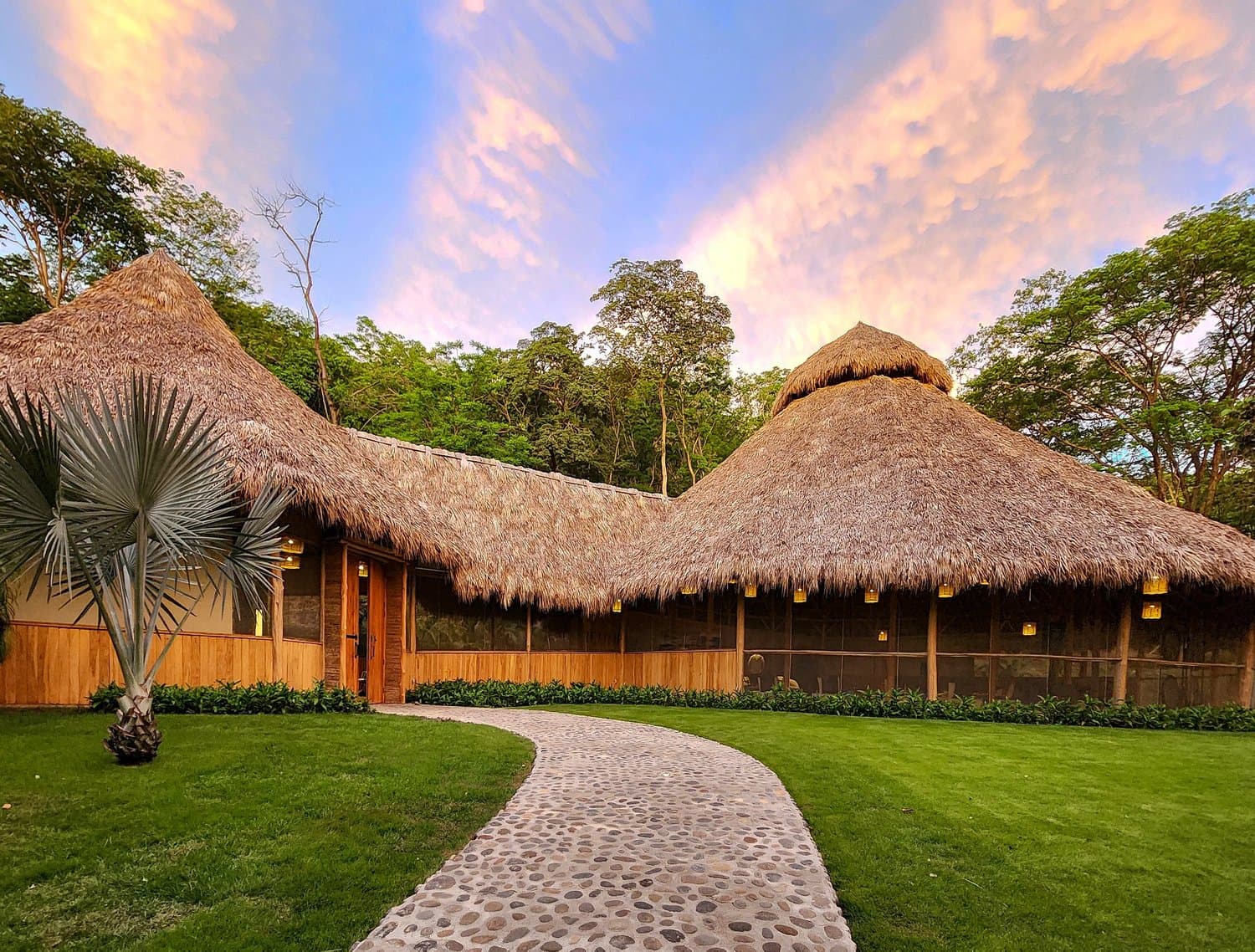 Photo of Reunion Costa Rica
