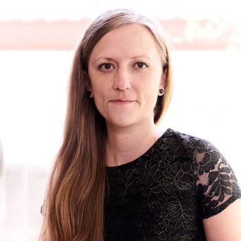 Photo of Robyn Riley