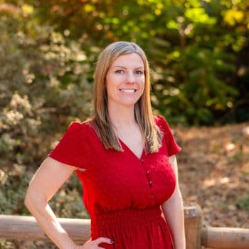 Photo of Stephanie Adler