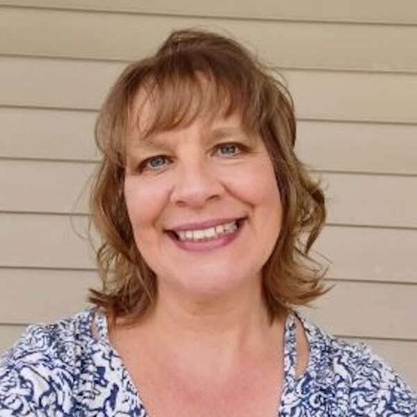 Photo of Stephanie Rostollan