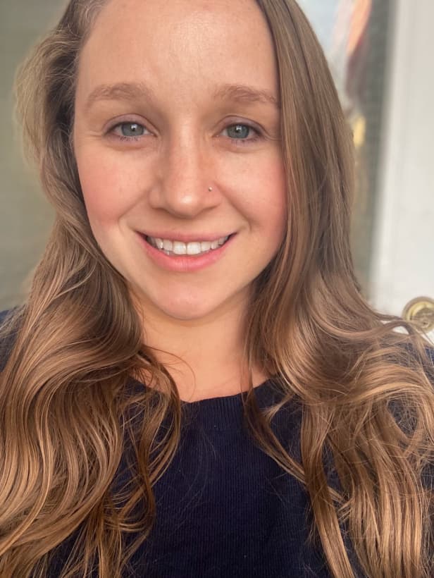 Photo of Stephanie Yates