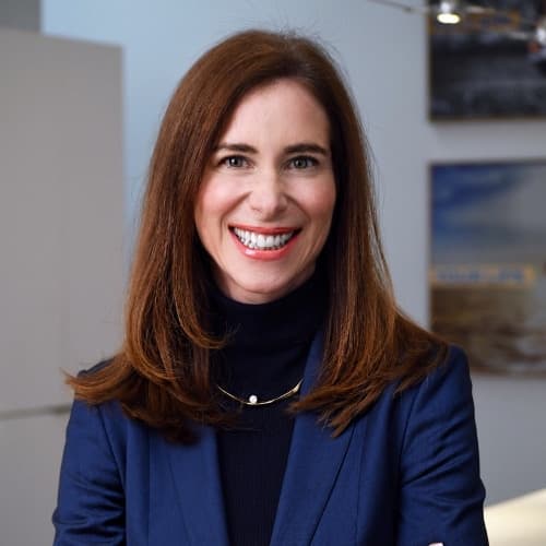 Photo of Vikki M. Petersen, Dc