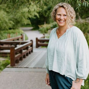 Photo of Zoe Johnson